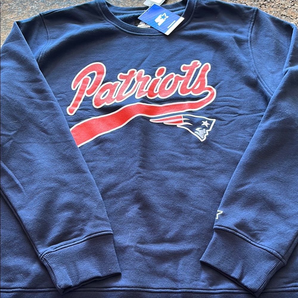 Starter Black Label New England Patriots Navy Blue Crewneck Sweatshirt with Logo